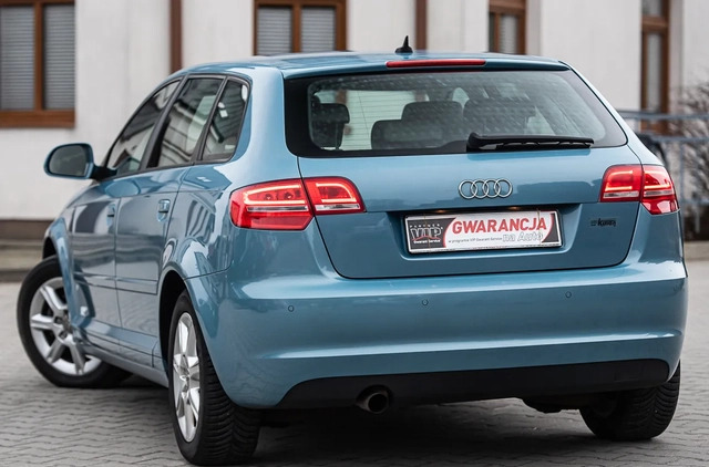 Audi A3 cena 31000 przebieg: 262122, rok produkcji 2010 z Jedlicze małe 379